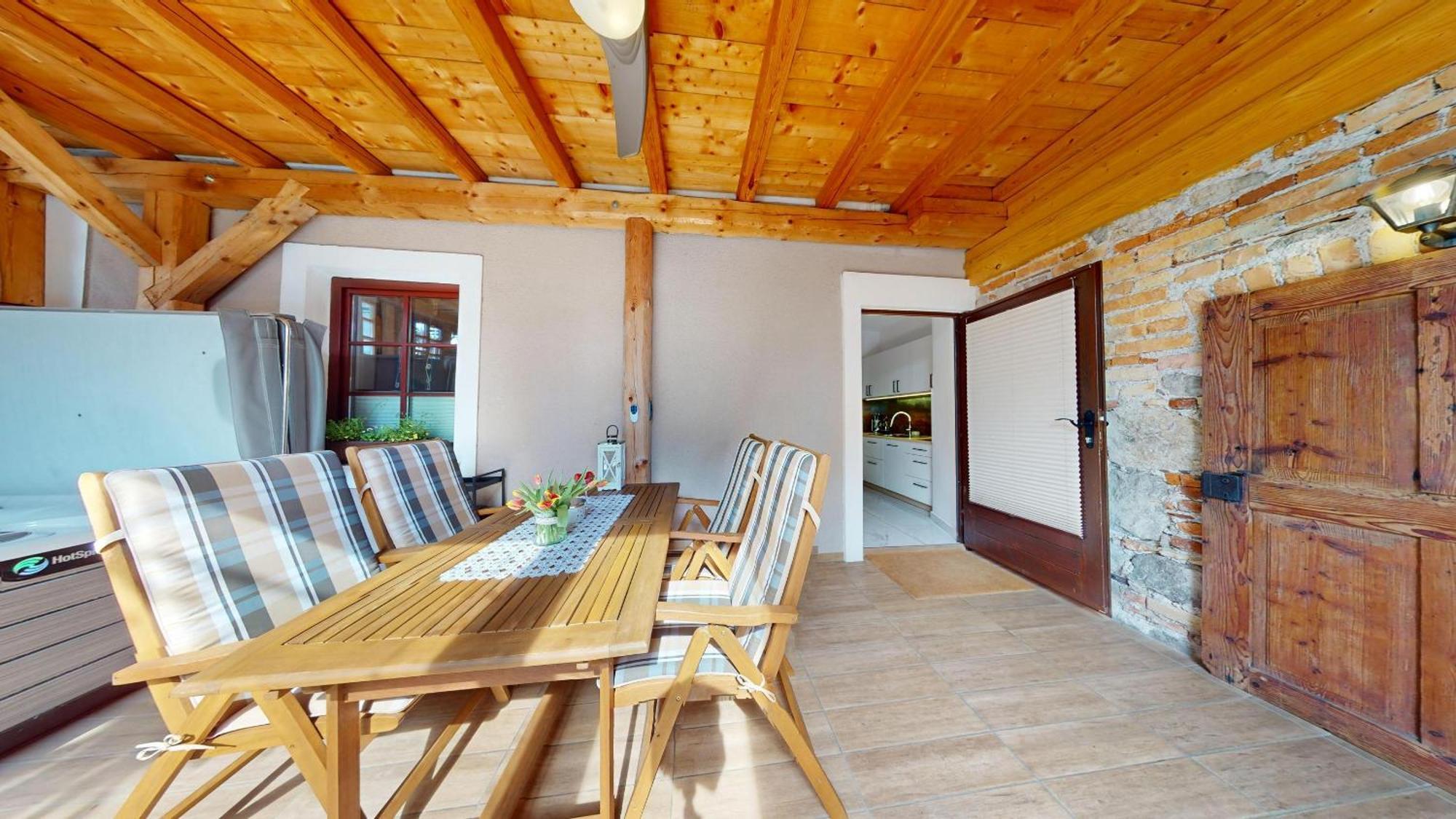 Resort Hisa Ida - Apartments With Hot Tub And Sauna Ivancna Gorica Chambre photo