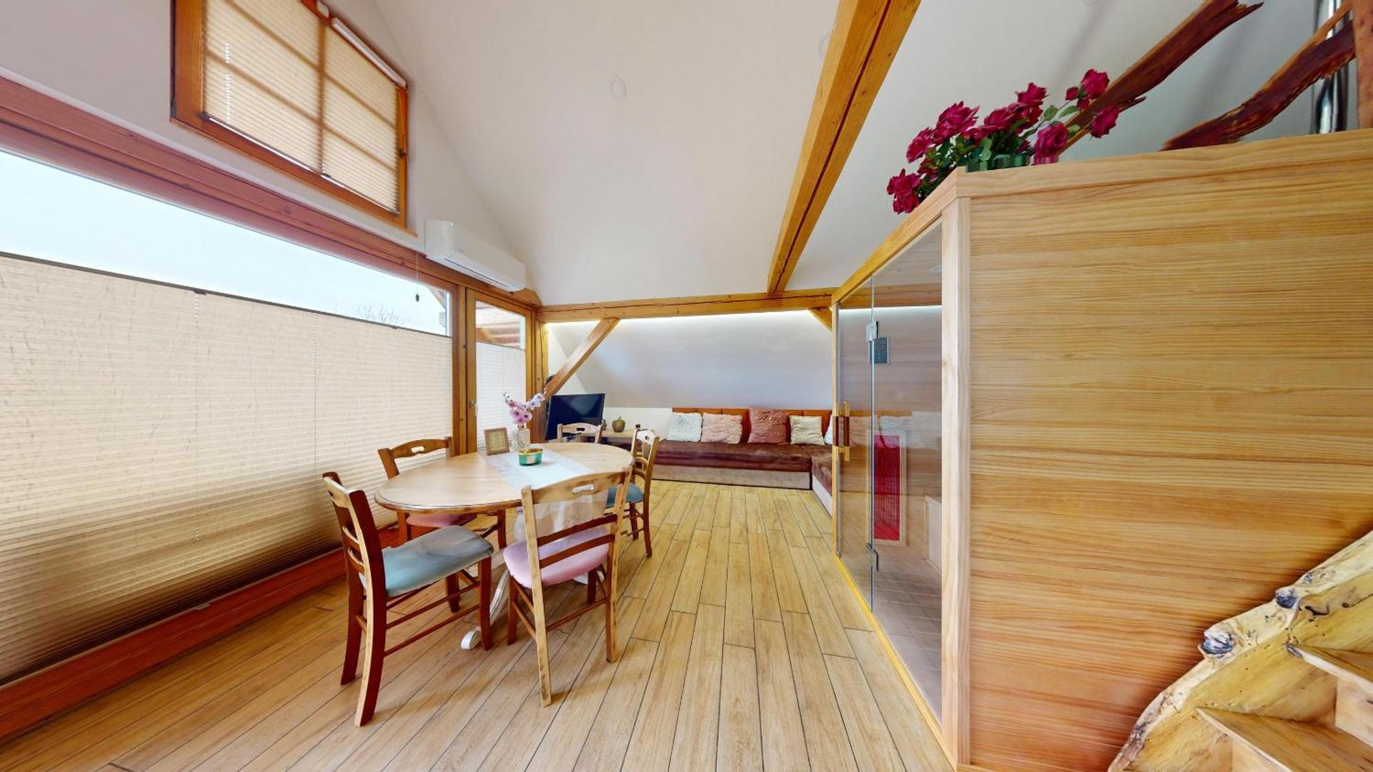 Resort Hisa Ida - Apartments With Hot Tub And Sauna Ivancna Gorica Extérieur photo