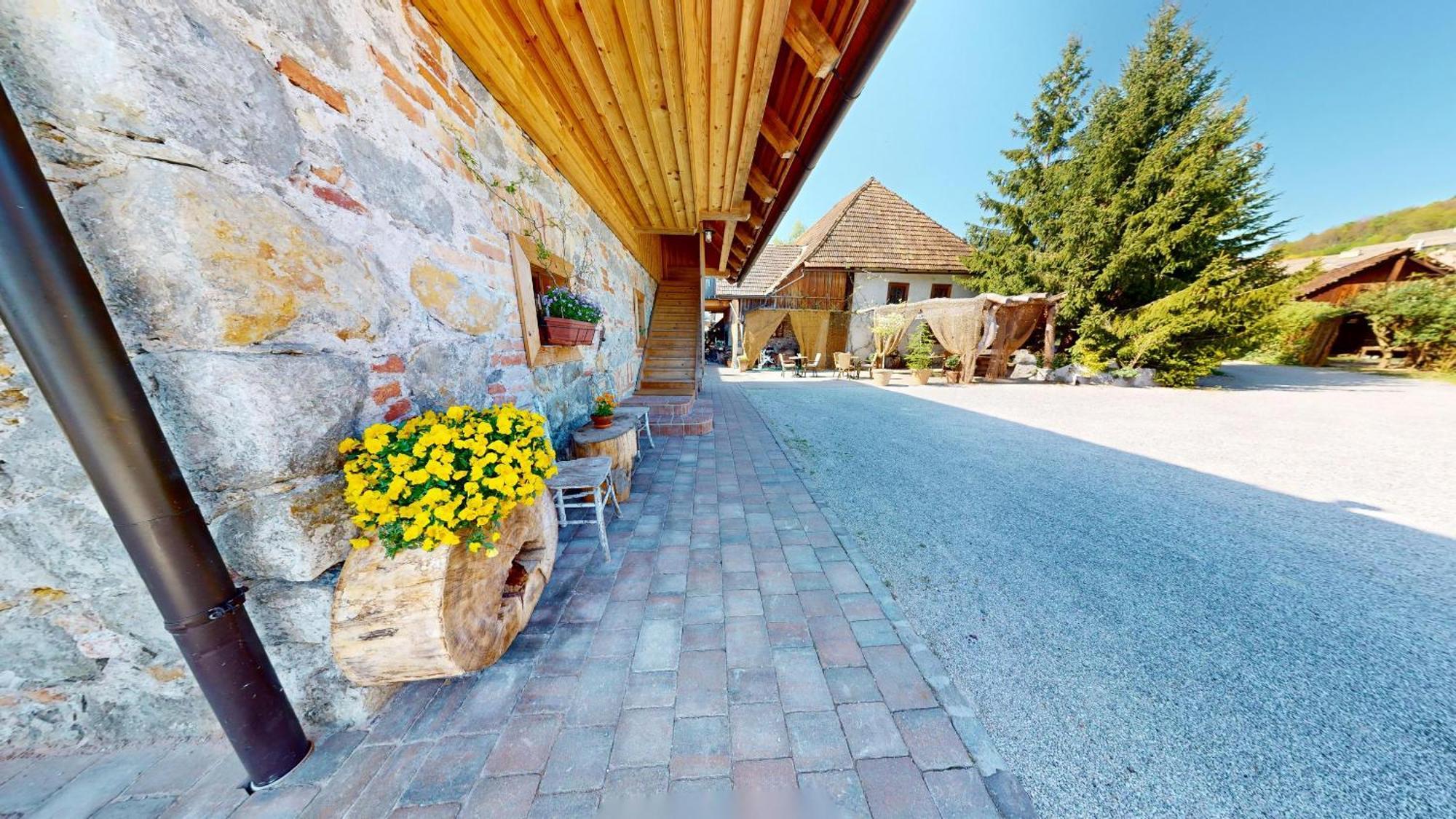 Resort Hisa Ida - Apartments With Hot Tub And Sauna Ivancna Gorica Chambre photo