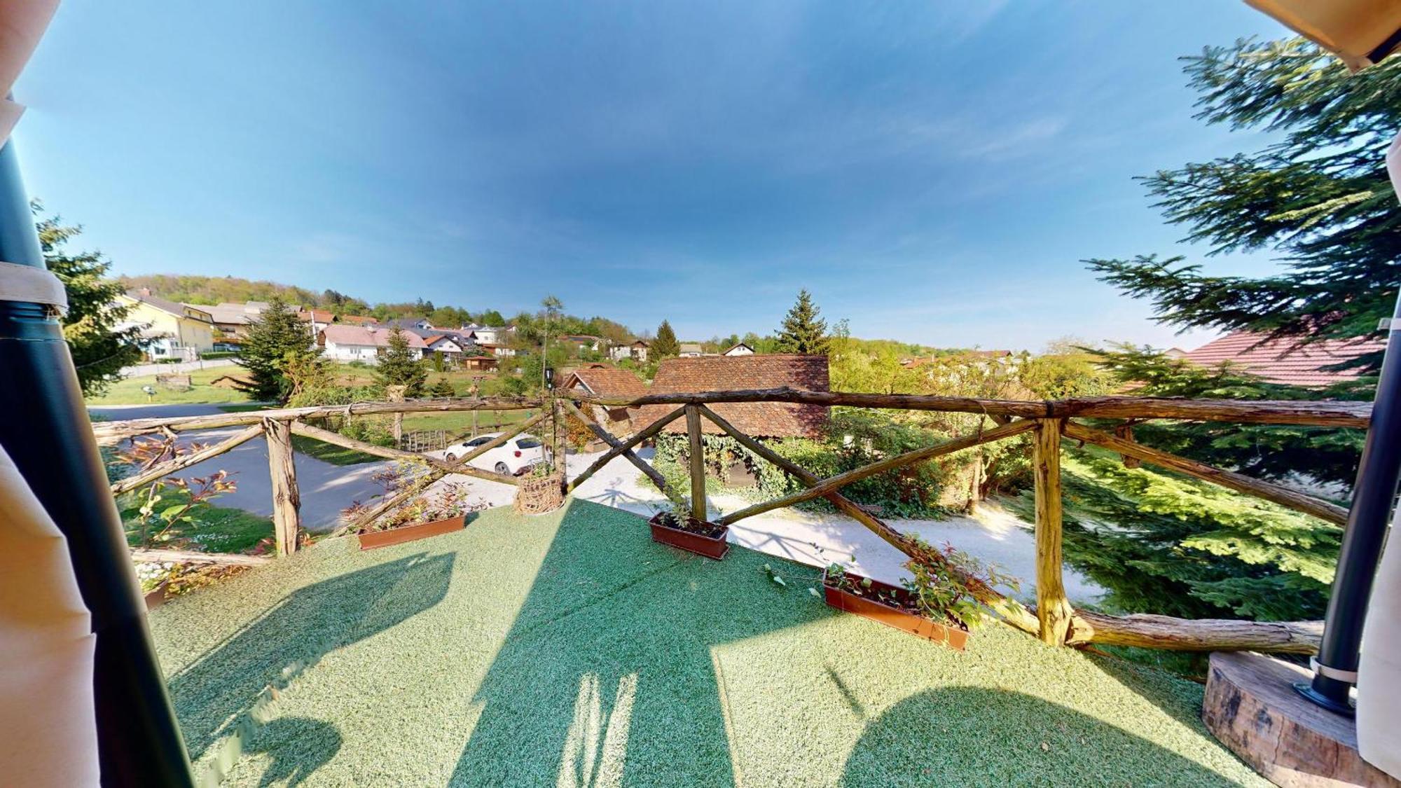 Resort Hisa Ida - Apartments With Hot Tub And Sauna Ivancna Gorica Chambre photo