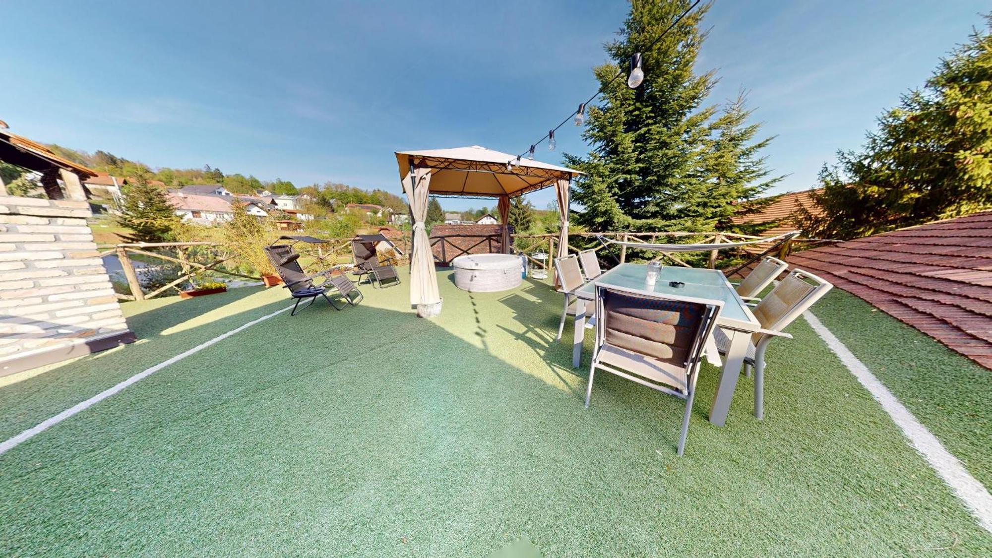 Resort Hisa Ida - Apartments With Hot Tub And Sauna Ivancna Gorica Extérieur photo